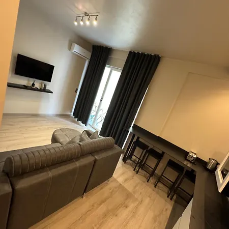 Orsea's Appartament 1 Apartment